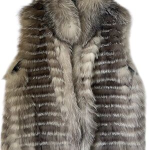 Michael Kors Silver Tip Fox Fur Gray Fur Vest Neiman tag
